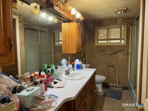 77 Brookline Drive East Hartford CT 06108