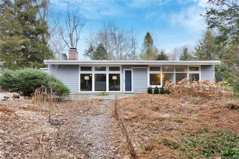21 Princes Pine Road Norwalk CT 06850