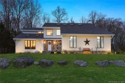 6 Walnut Ridge Road New Fairfield CT 06812
