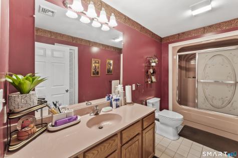 25 Peria Drive Rocky Hill CT 06067