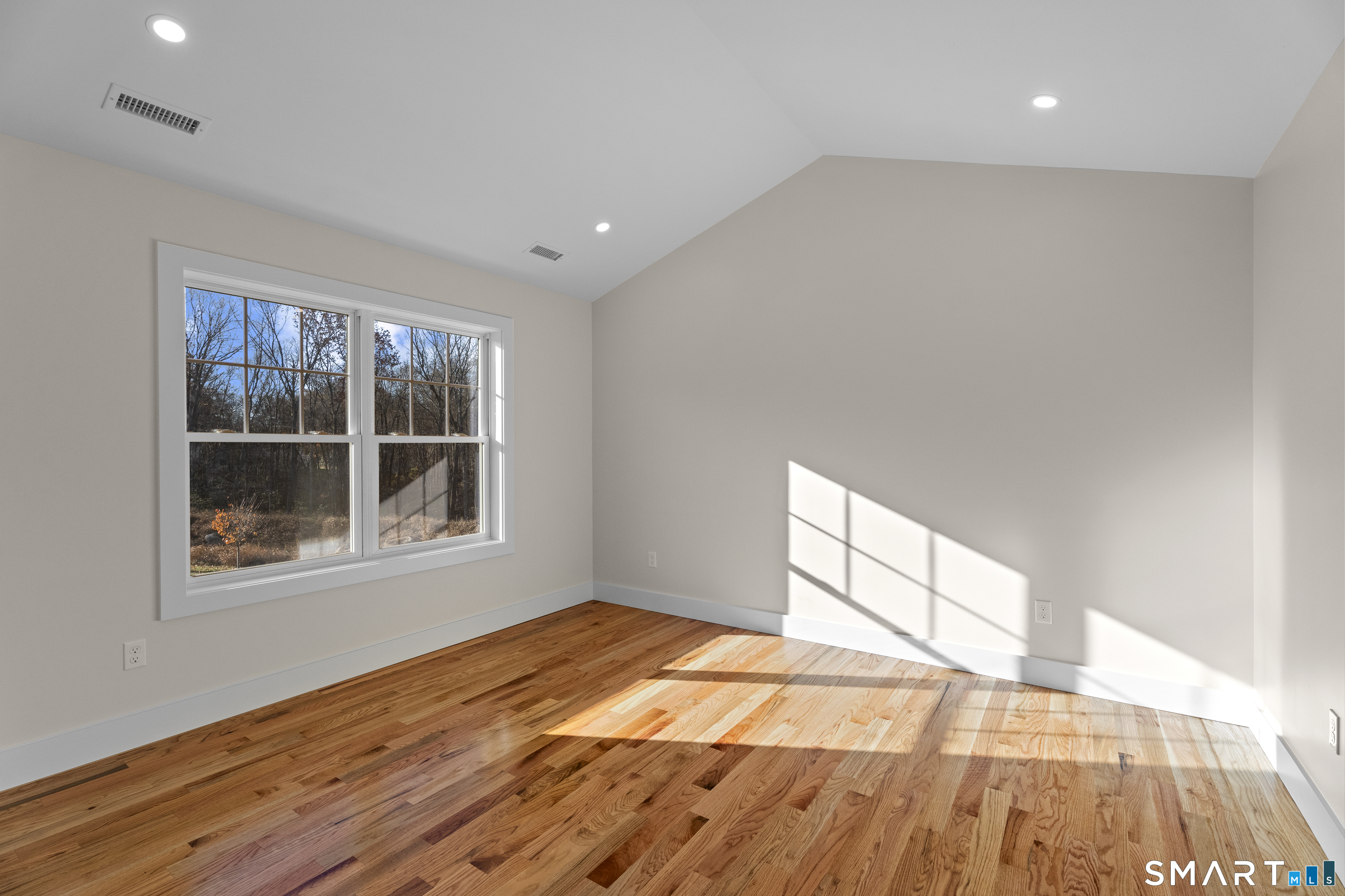10 Ivy Hill Waterford CT 06385