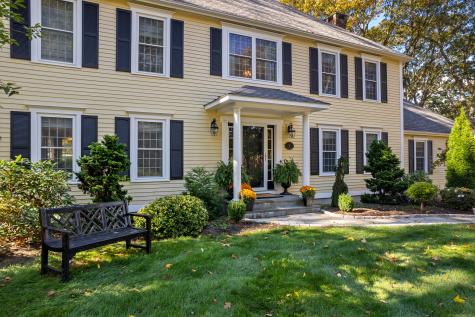 11 Essex Hills Drive Essex CT 06426