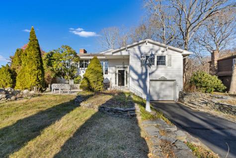4 Fulmore Drive Waterford CT 06385