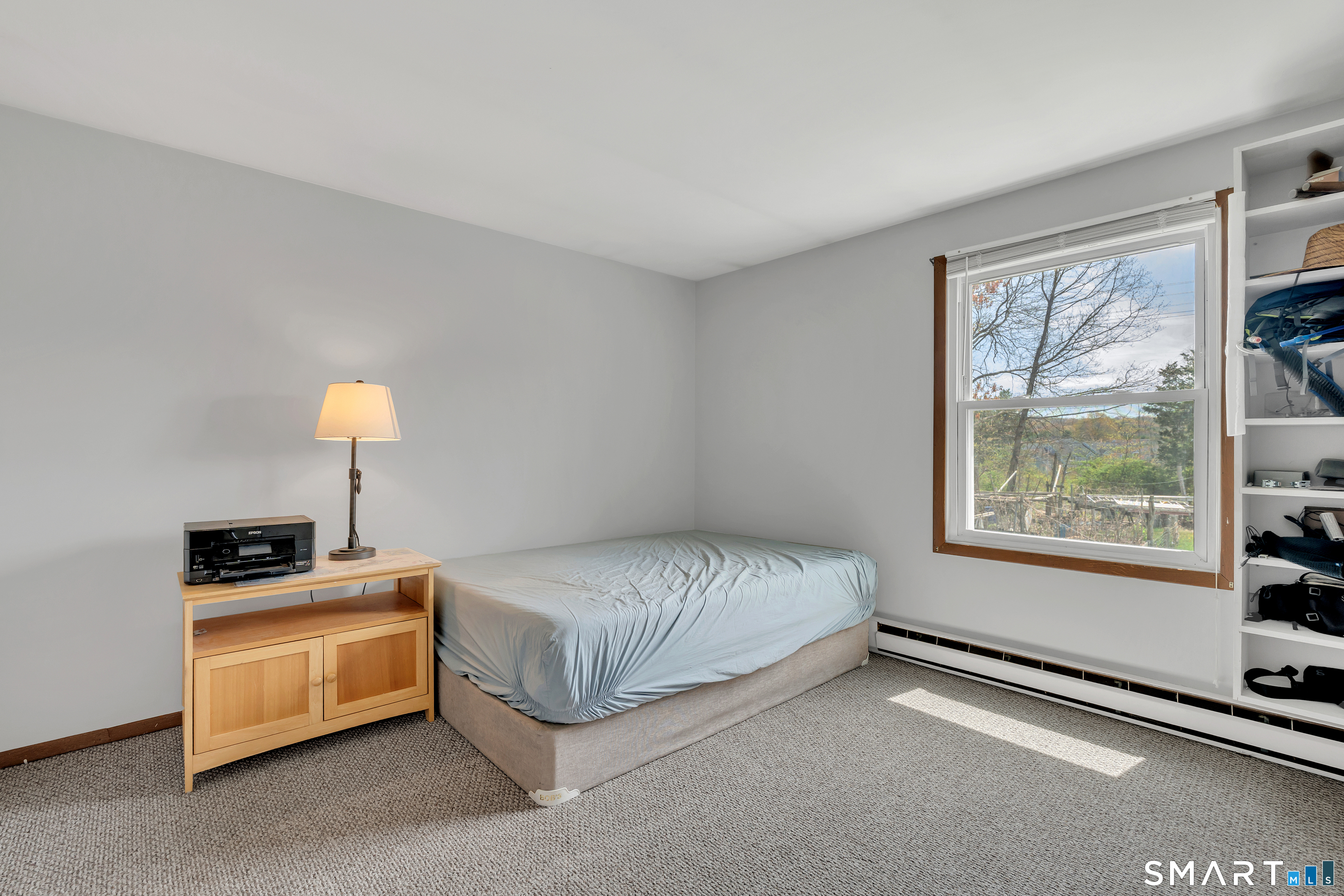 9 Sunnieside Court Waterford CT 06385