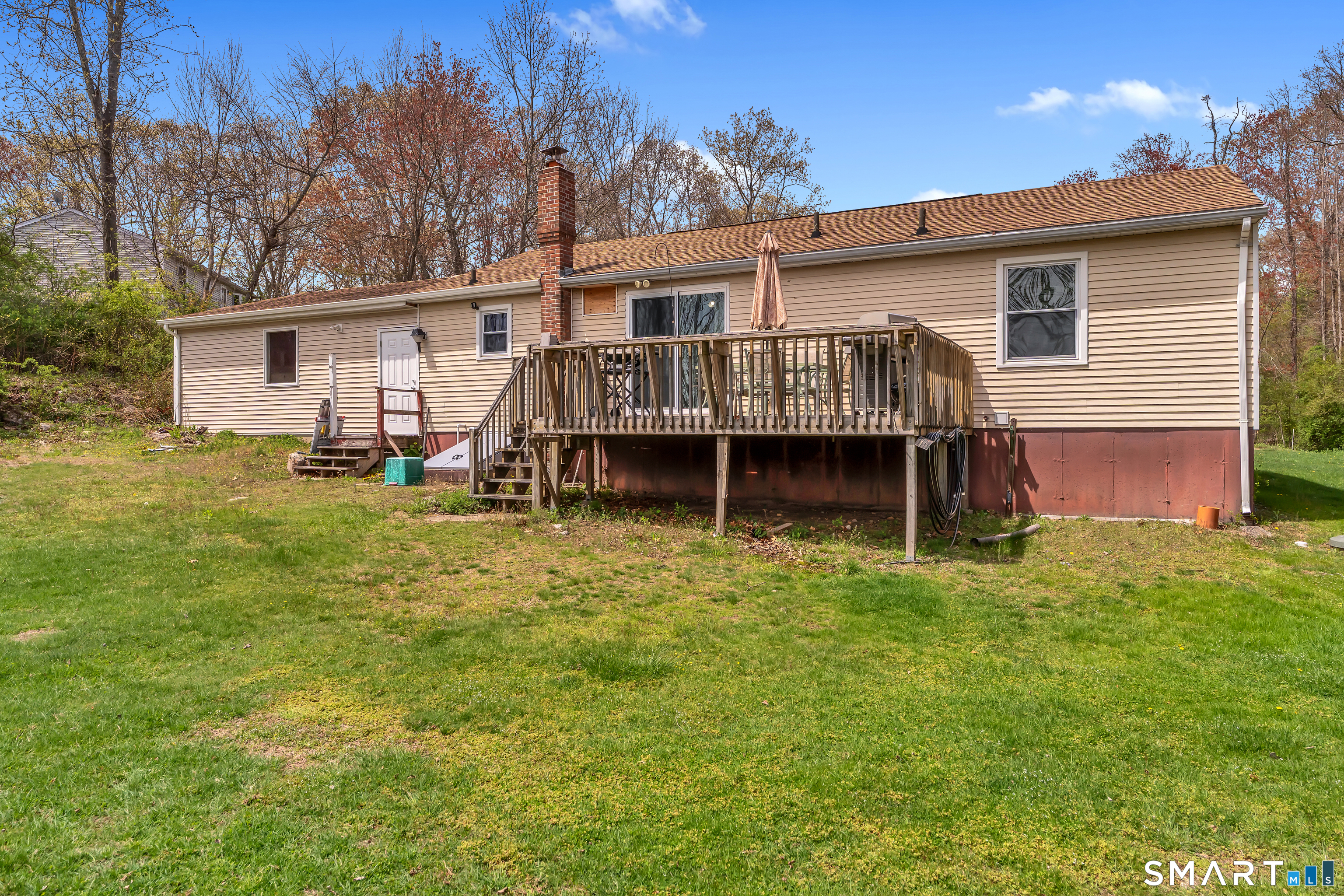 9 Sunnieside Court Waterford CT 06385