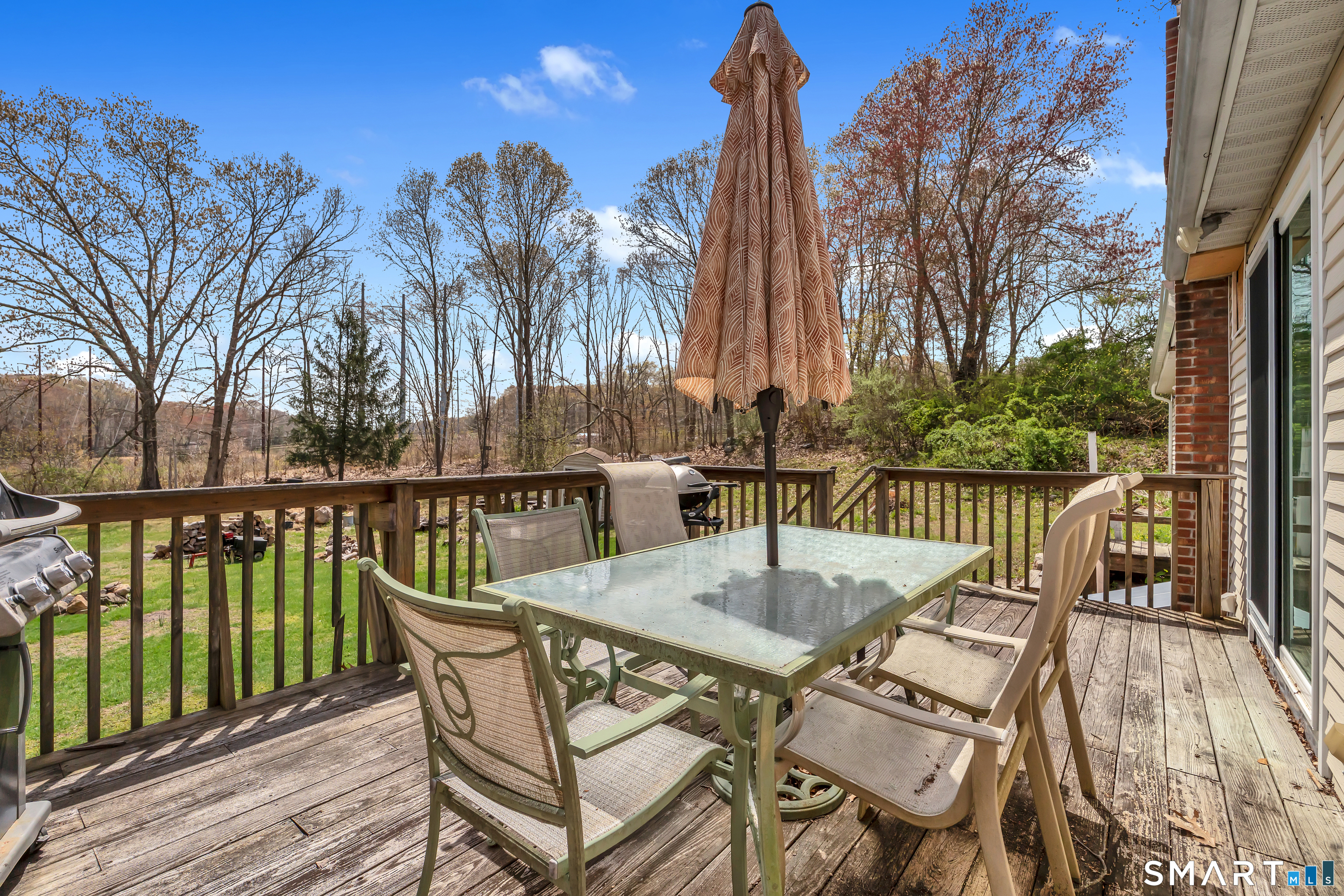 9 Sunnieside Court Waterford CT 06385