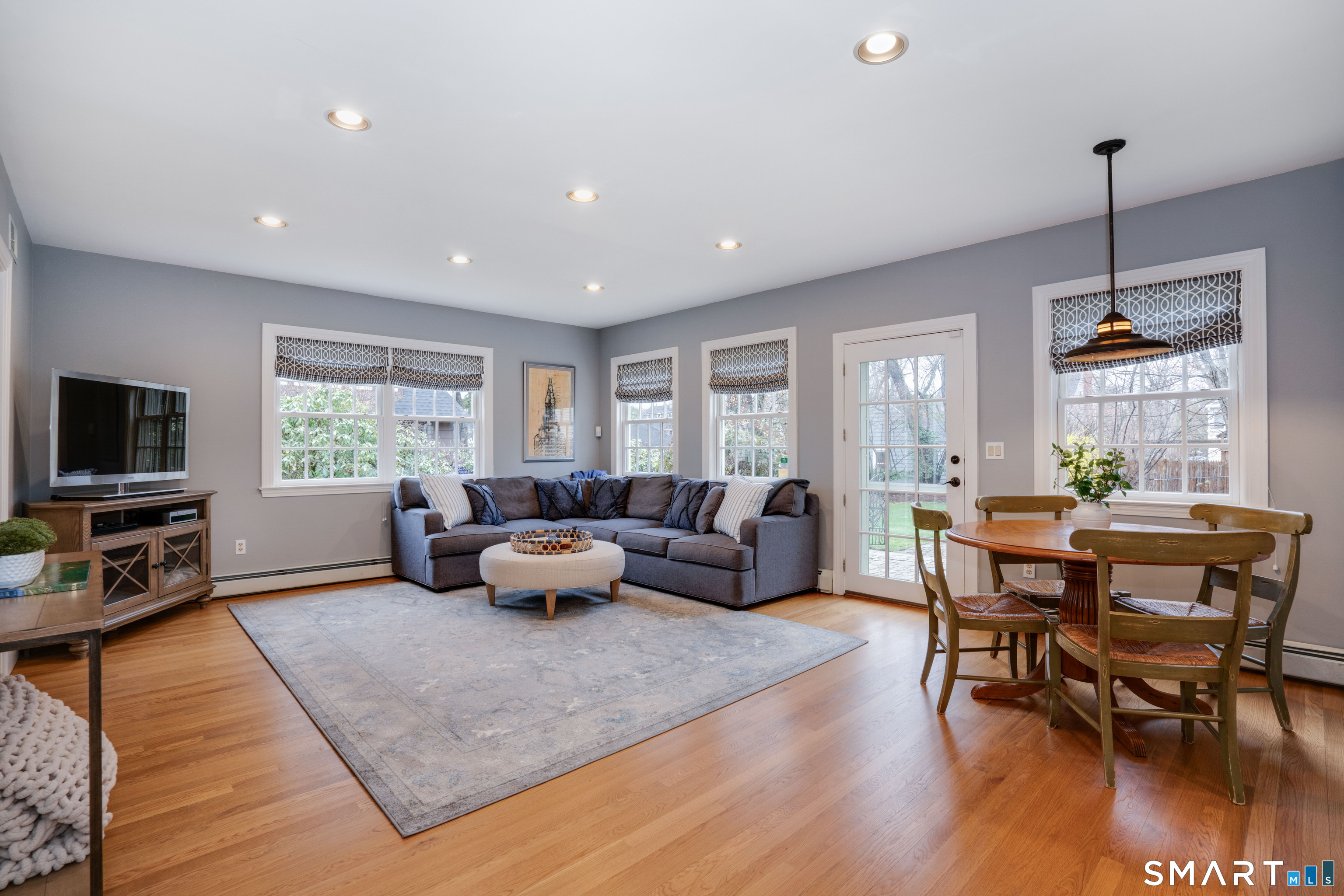 26 Fernwood Road West Hartford CT 06119