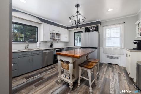 5 Hillcrest Avenue Naugatuck CT 06770