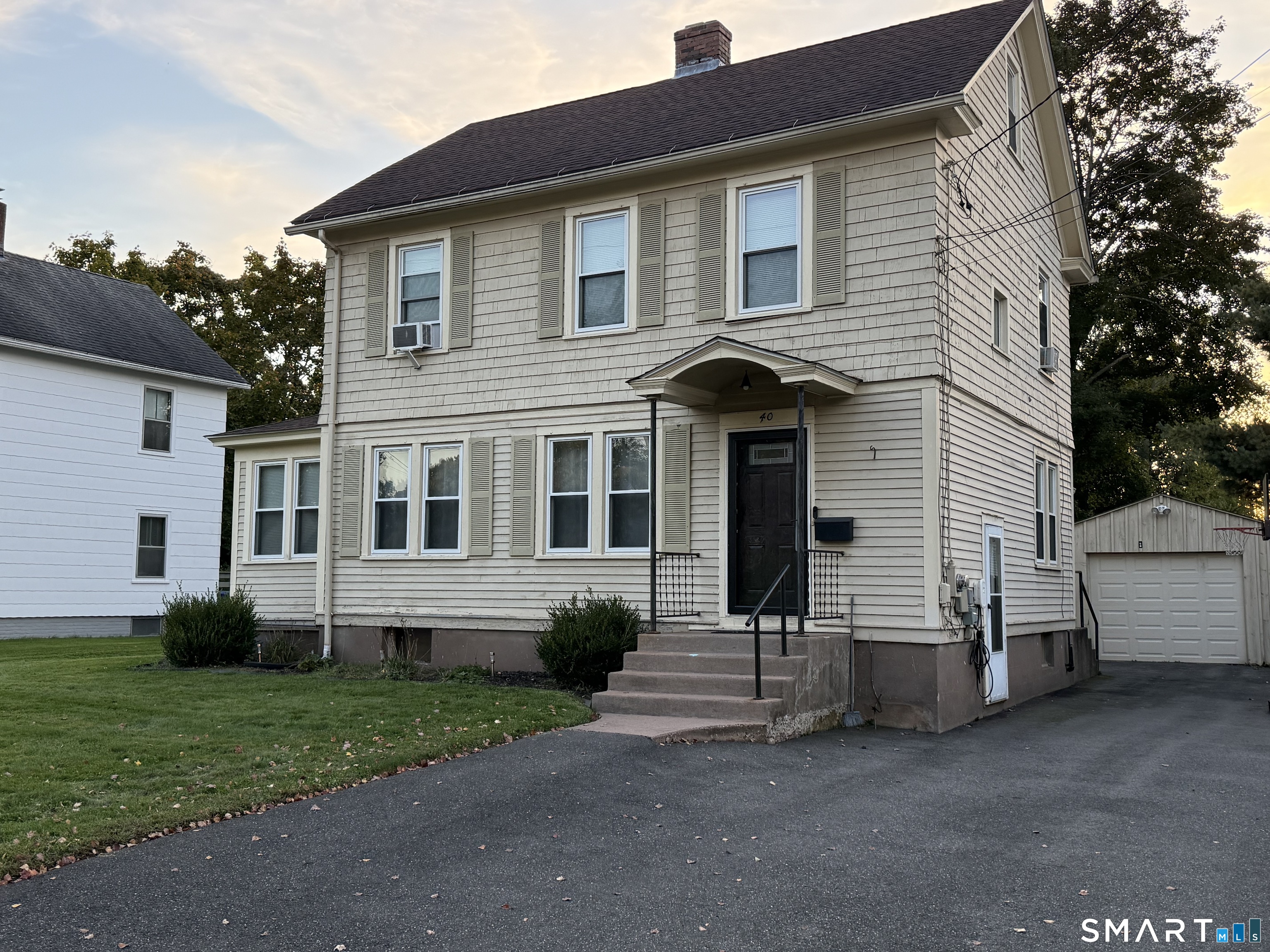 40 Foley Street Manchester CT 06040