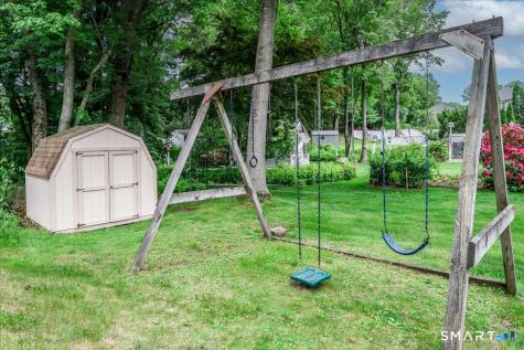 20 Valley Forge Court Southington CT 06489