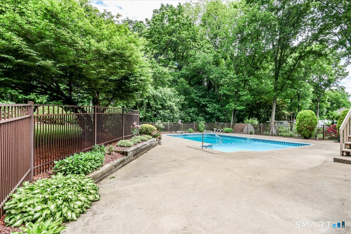 20 Valley Forge Court Southington CT 06489