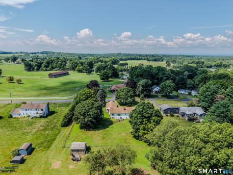 17 Pinney Road Somers CT 06071