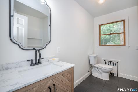 24 Wright Road Canton CT 06019