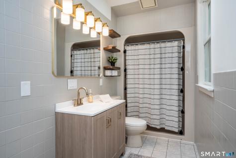 24 Wright Road Canton CT 06019