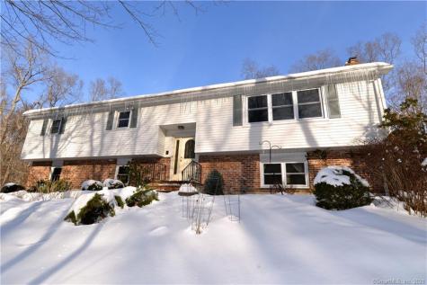 170 Hanover Road Newtown CT 06470