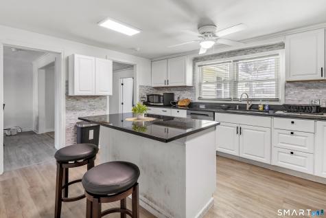 44 Woodlawn Terrace Meriden CT 06450