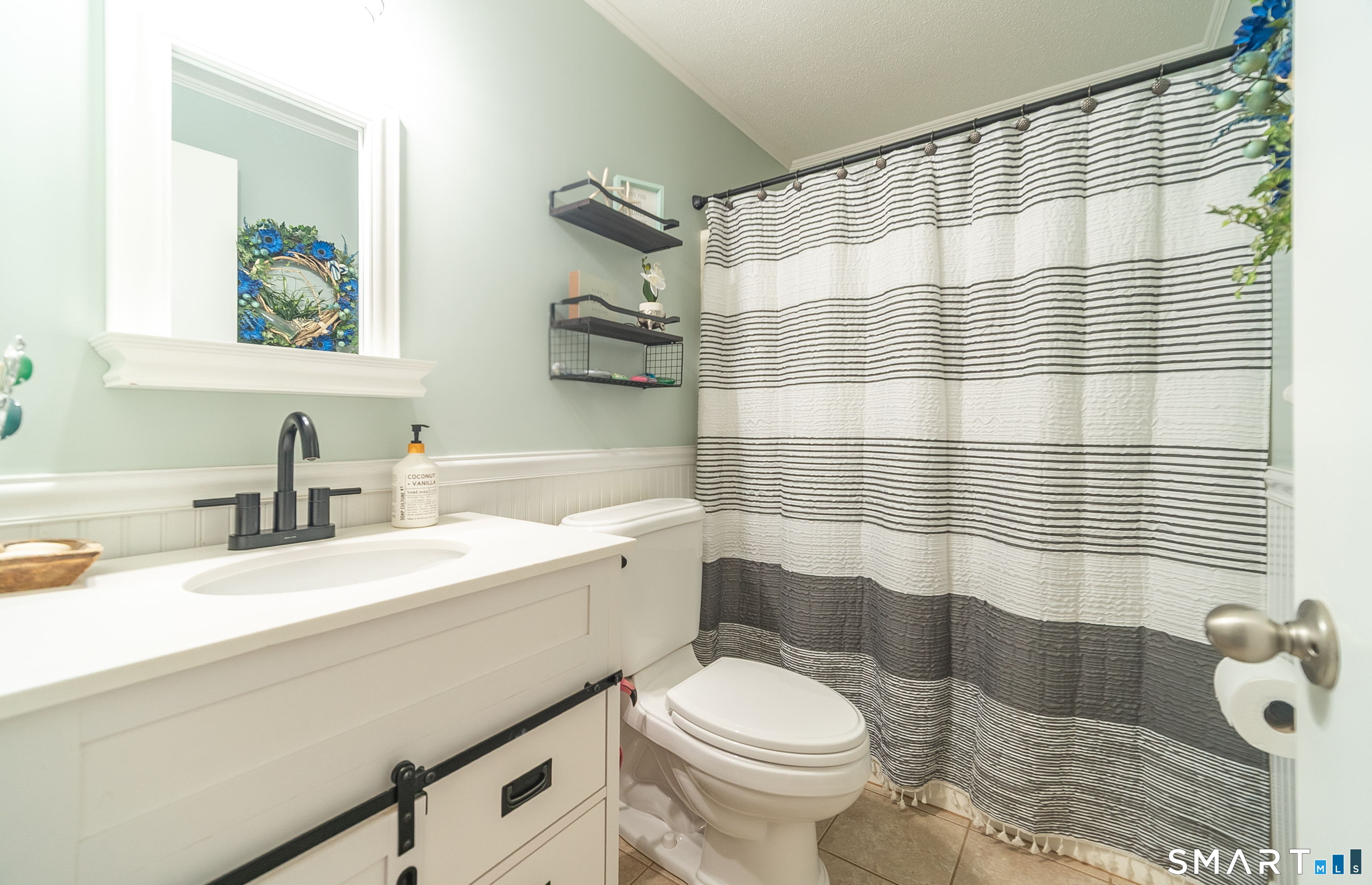 17 Coles Road Middletown CT 06457