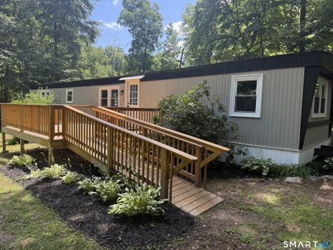 11 Paradise Drive Brooklyn CT 06234