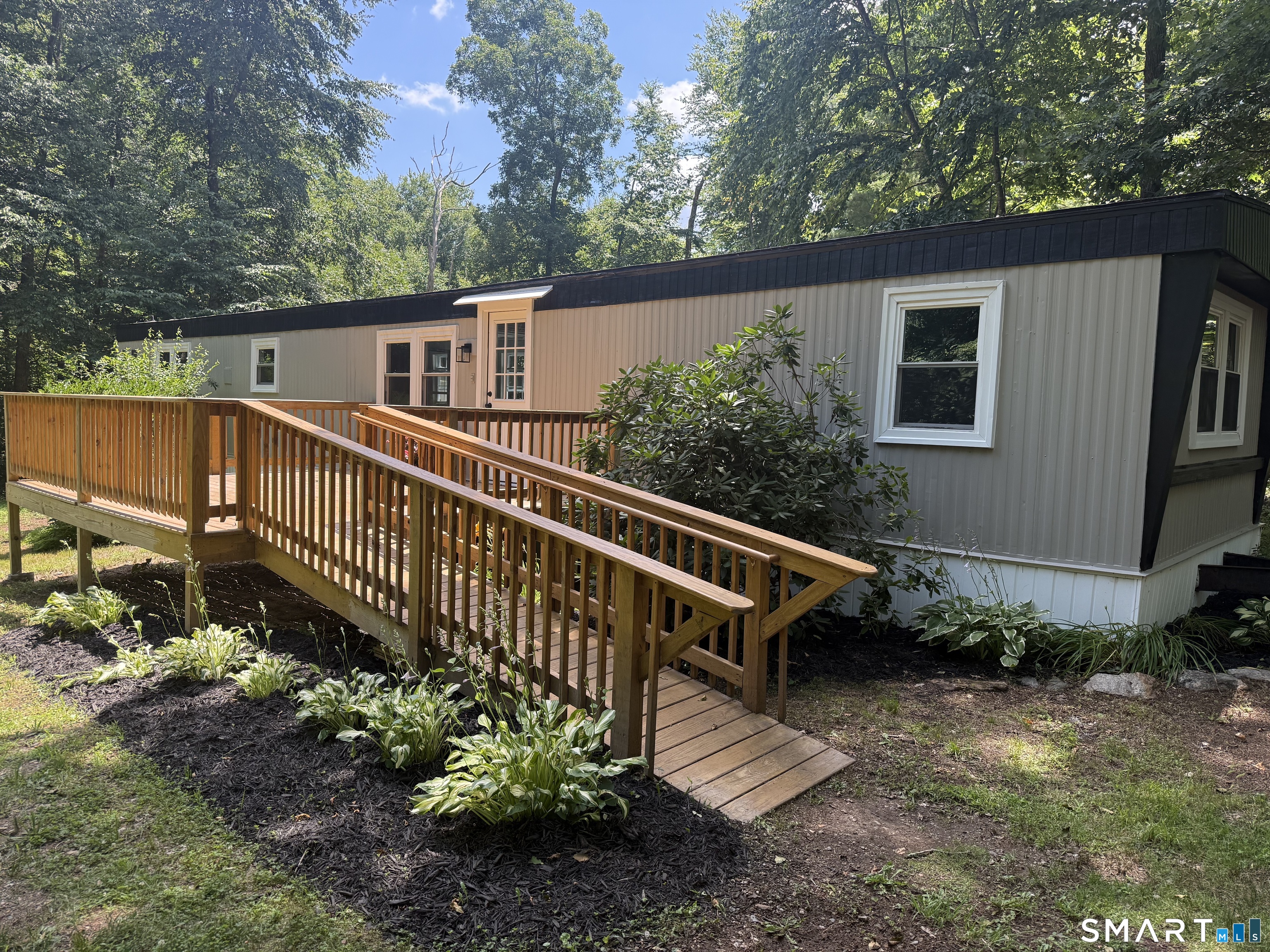 11 Paradise Drive Brooklyn CT 06234