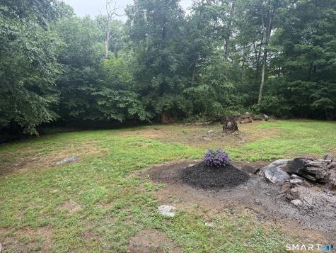 11 Paradise Drive Brooklyn CT 06234