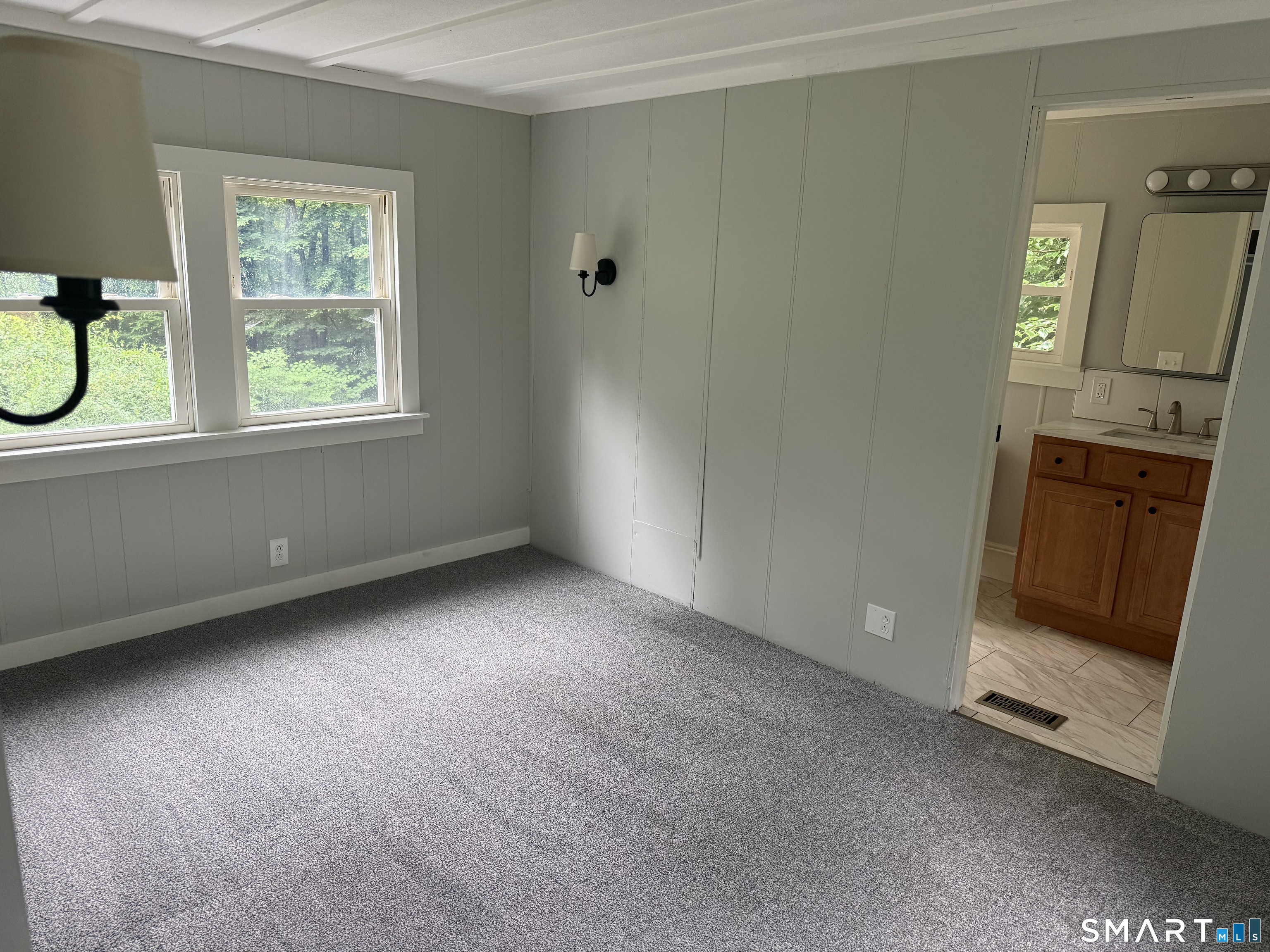 11 Paradise Drive Brooklyn CT 06234