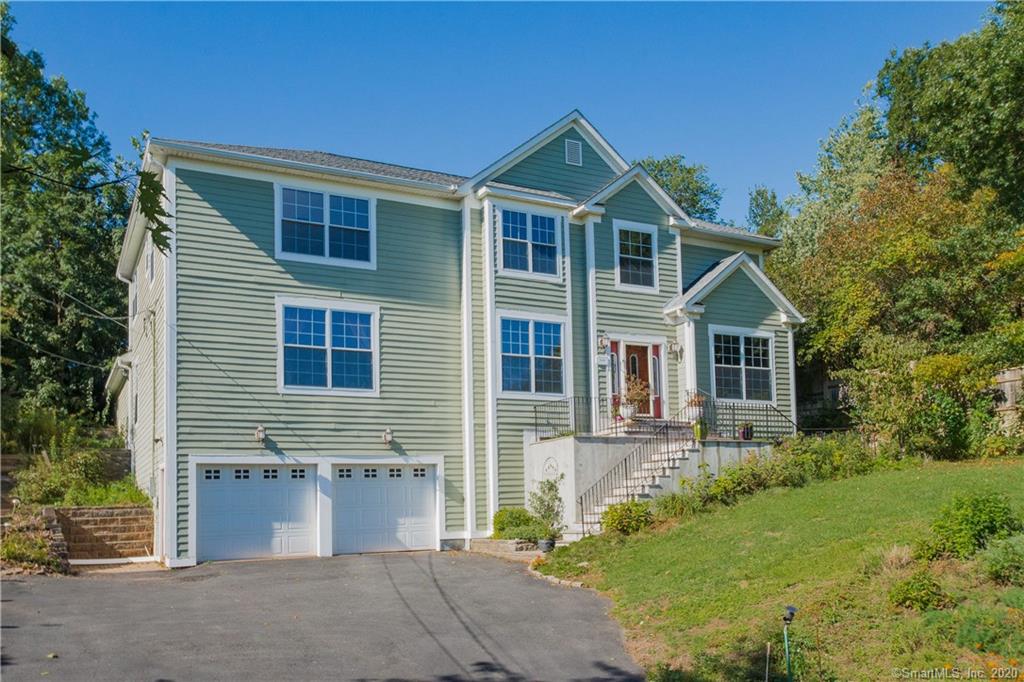 89 Kirkwood Road West Hartford CT 06117
