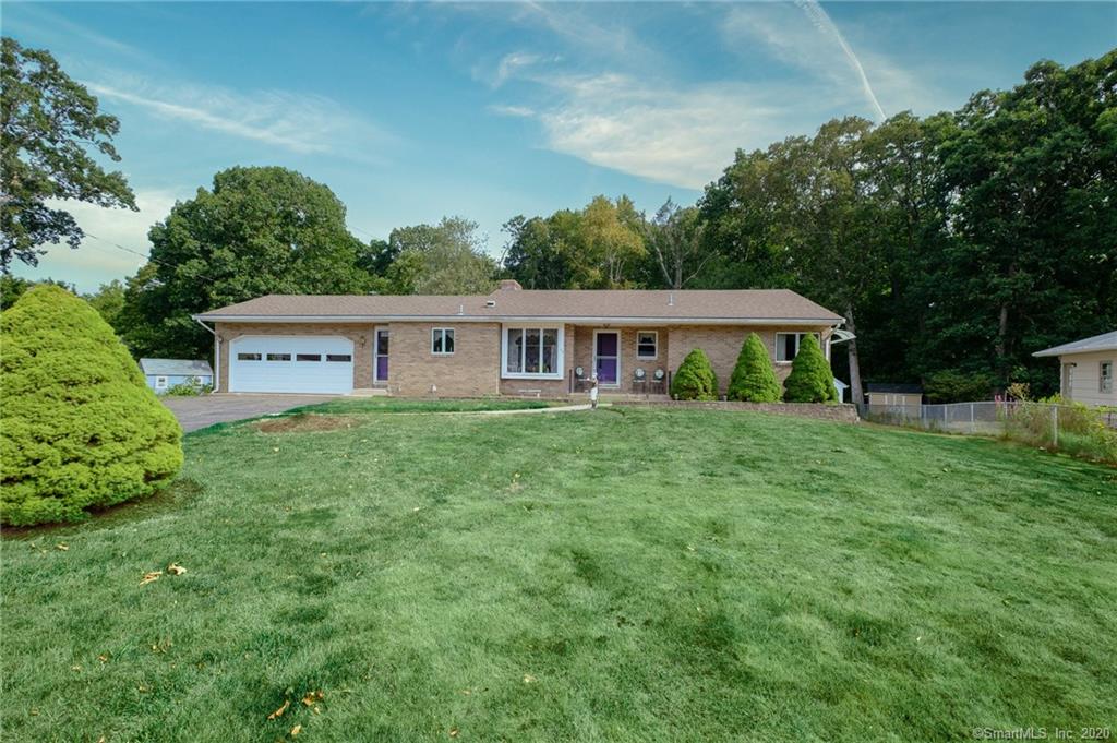 113 Fiesta Heights Meriden CT 06451