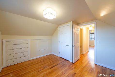 22 Oak Drive North Stonington CT 06359