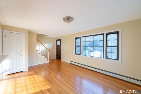 22 Oak Drive North Stonington CT 06359