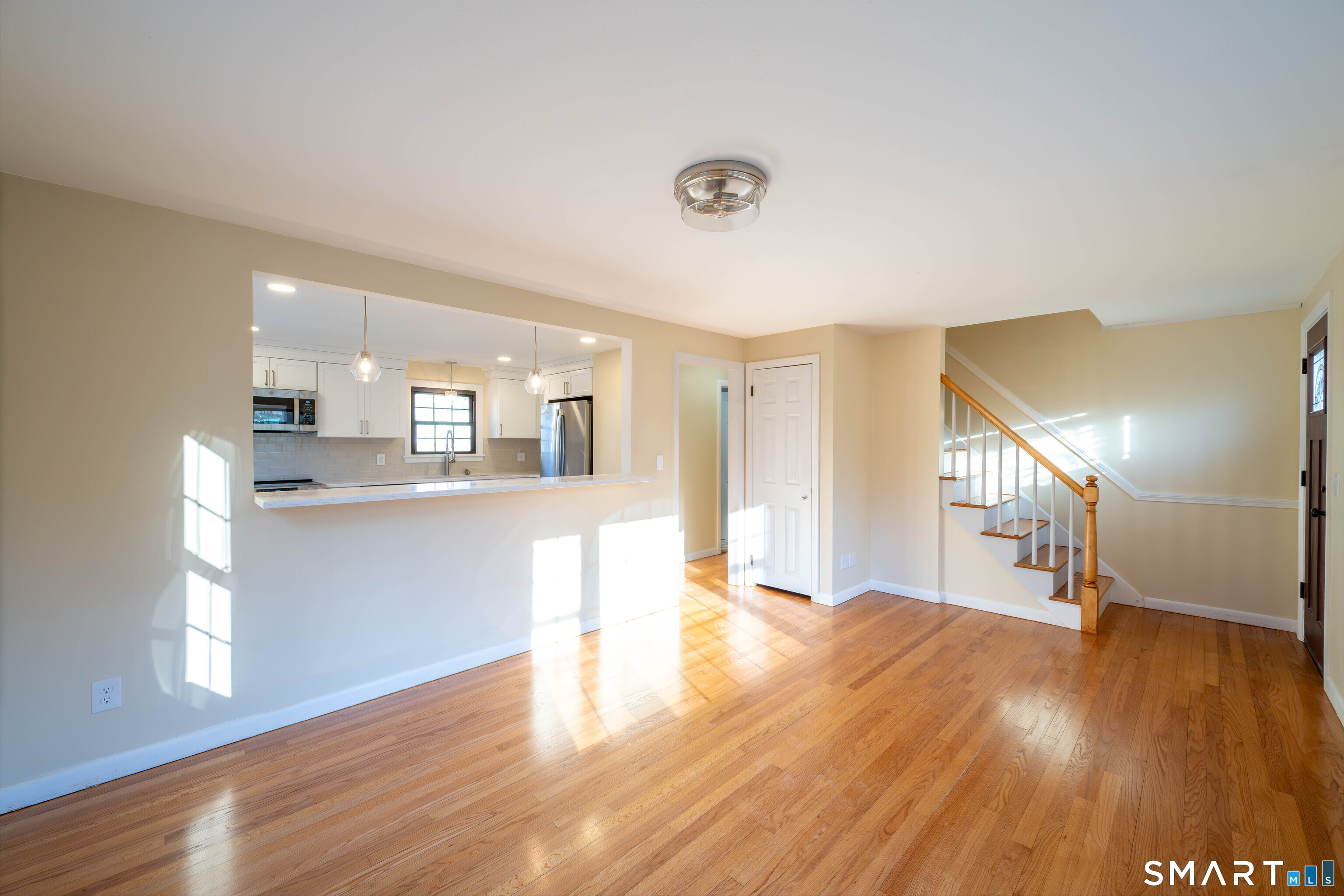 22 Oak Drive North Stonington CT 06359