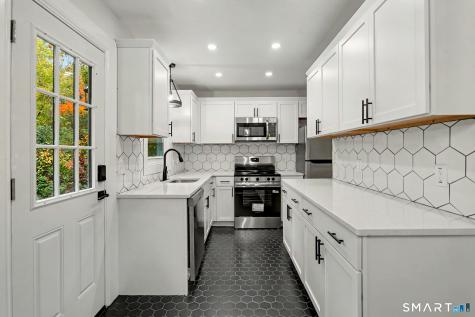 35 Columbine Drive Trumbull CT 06611
