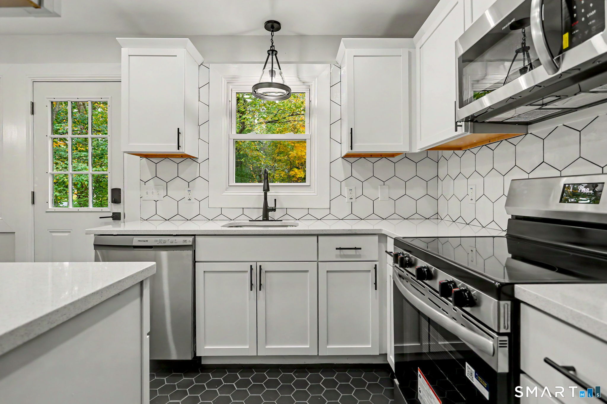 35 Columbine Drive Trumbull CT 06611