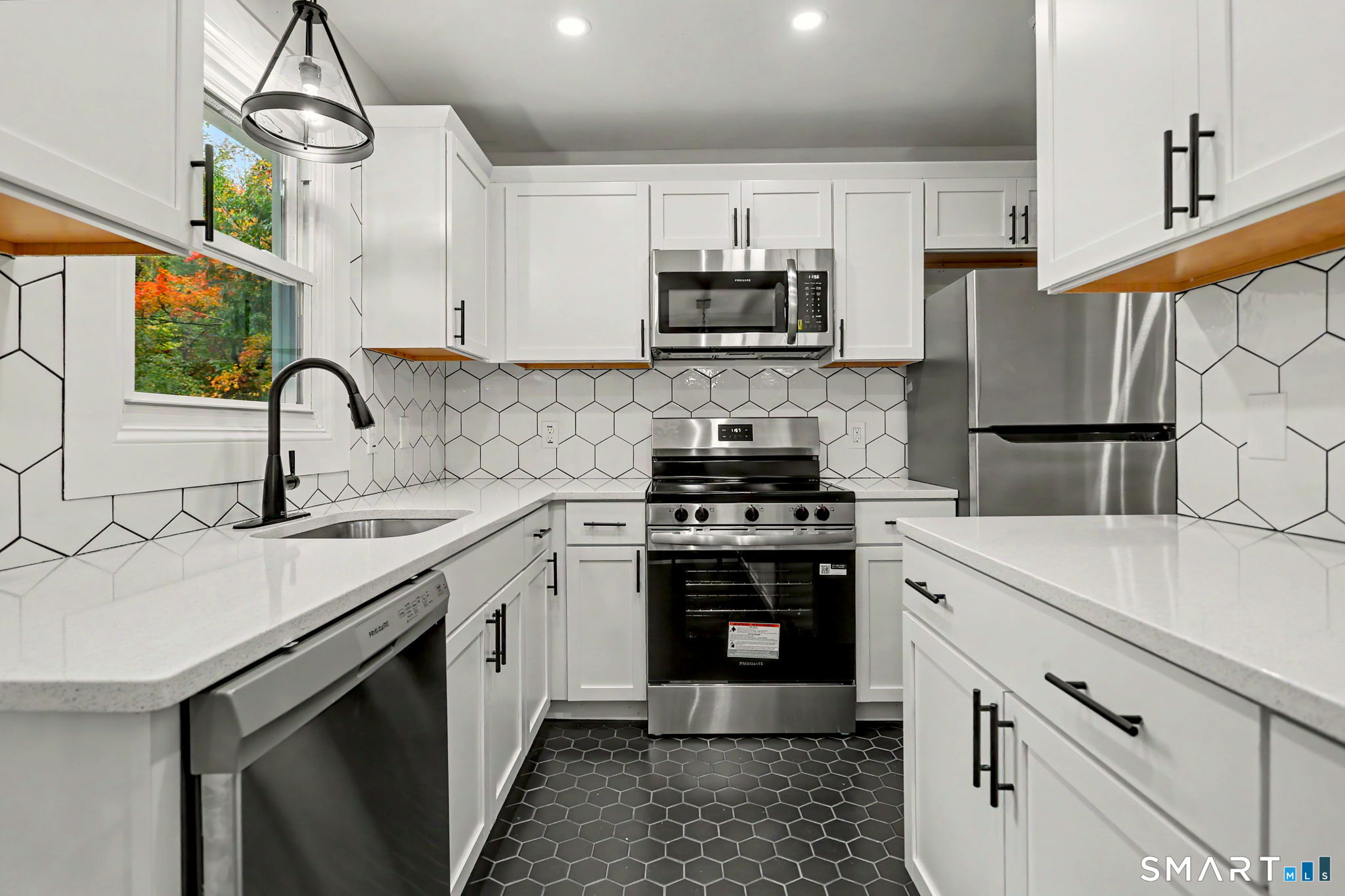 35 Columbine Drive Trumbull CT 06611
