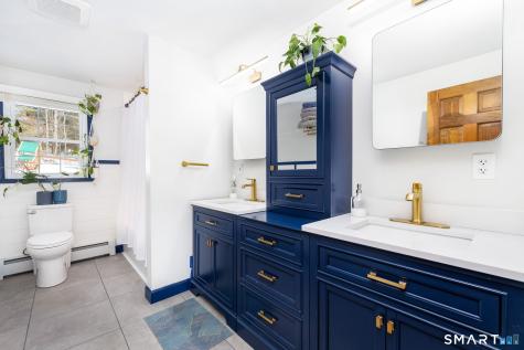 95 Lakewood South Circle Manchester CT 06040