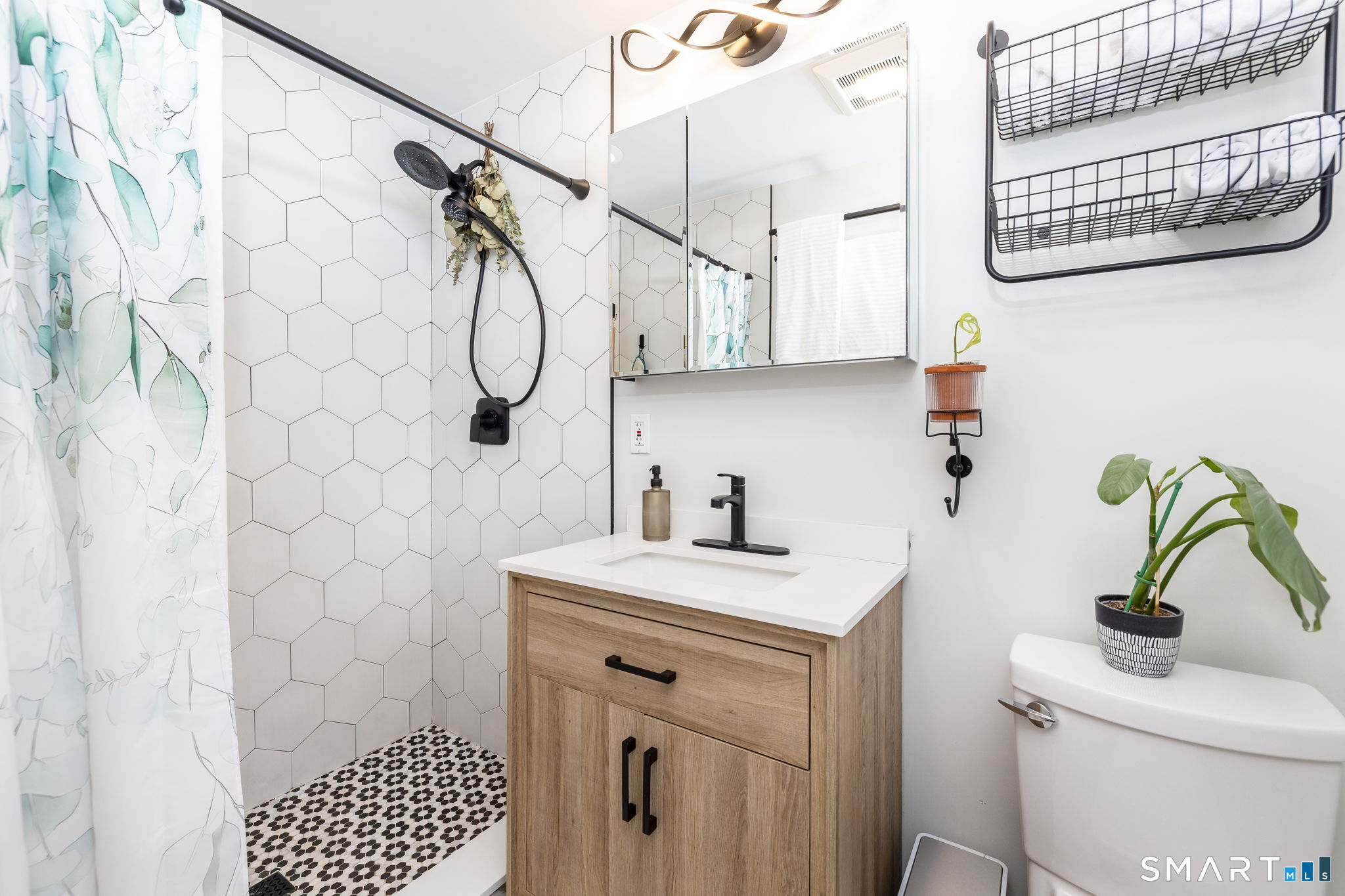 95 Lakewood South Circle Manchester CT 06040