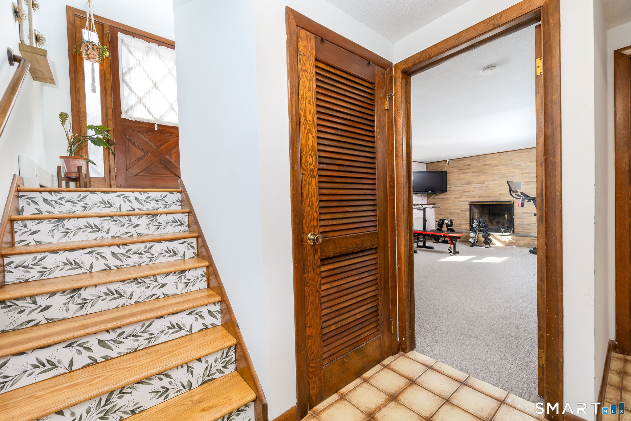 95 Lakewood South Circle Manchester CT 06040