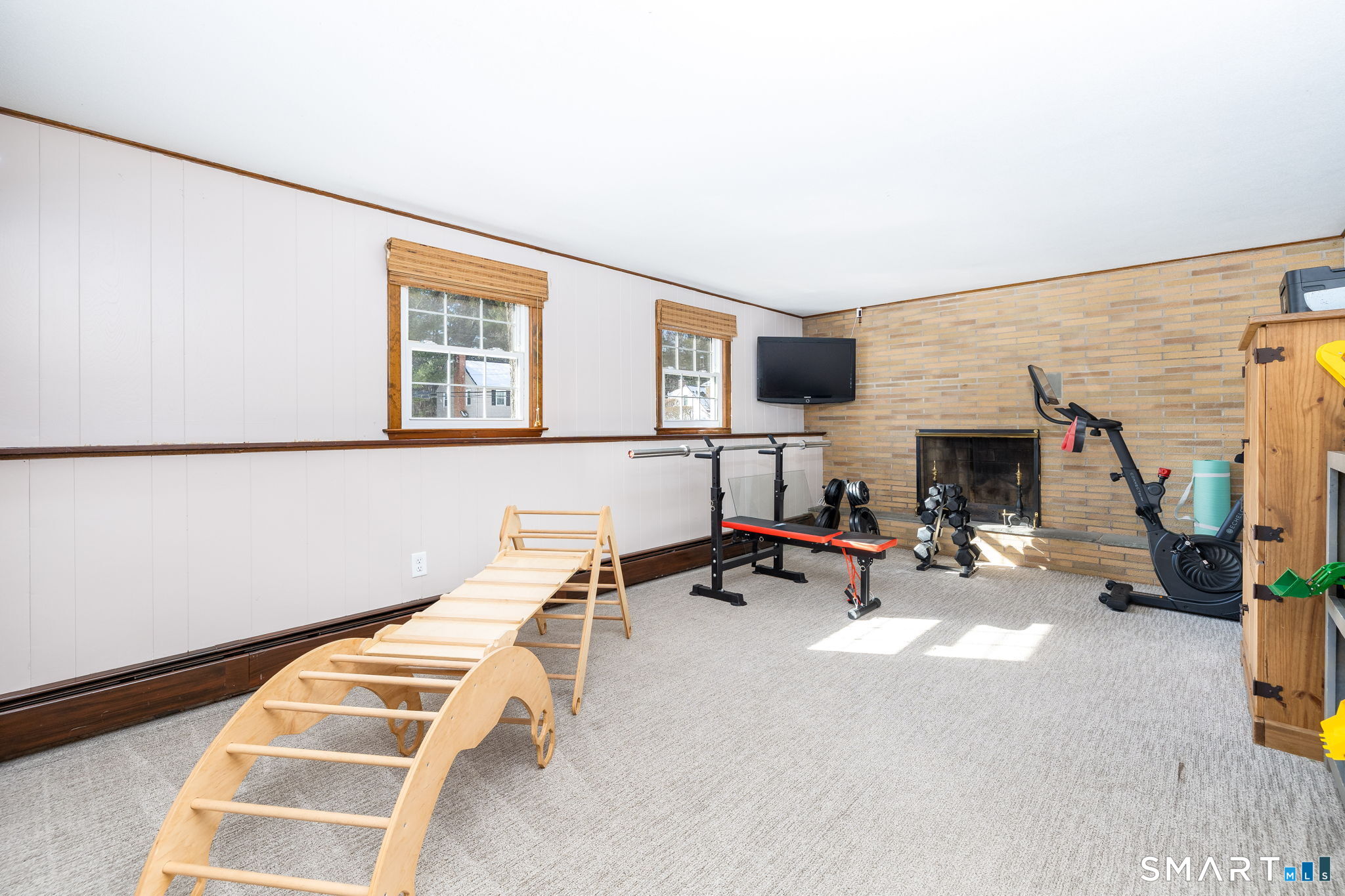 95 Lakewood South Circle Manchester CT 06040