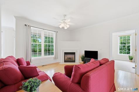 4 Cornfield Lane Ellington CT 06029