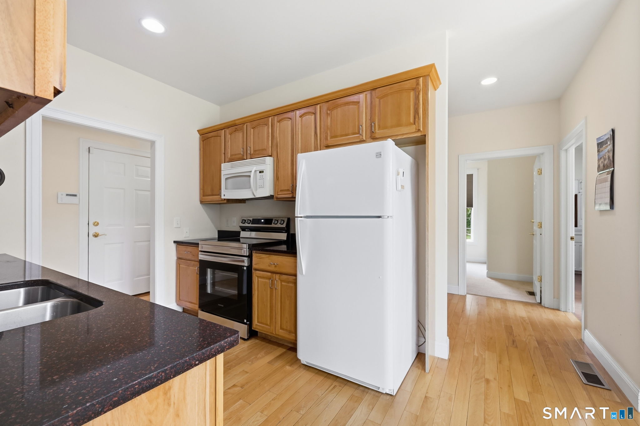 4 Cornfield Lane Ellington CT 06029