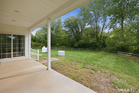 4 Cornfield Lane Ellington CT 06029