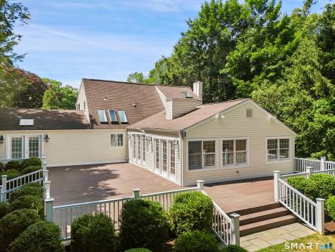 141 Idlewood Drive Stamford CT 06905