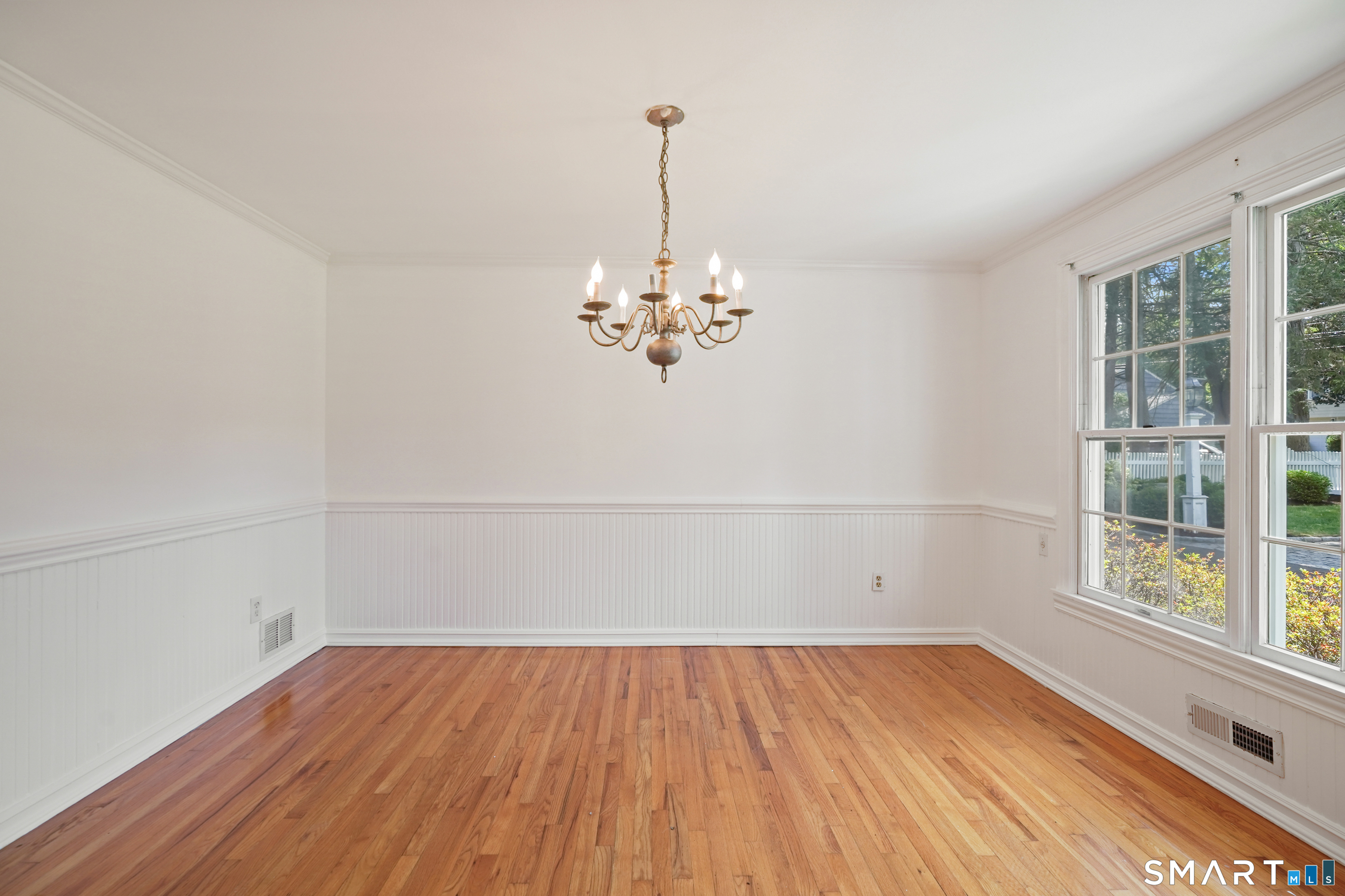 141 Idlewood Drive Stamford CT 06905