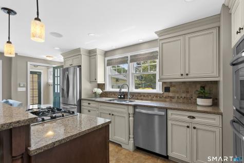 12 Sconset Drive Fairfield CT 06824