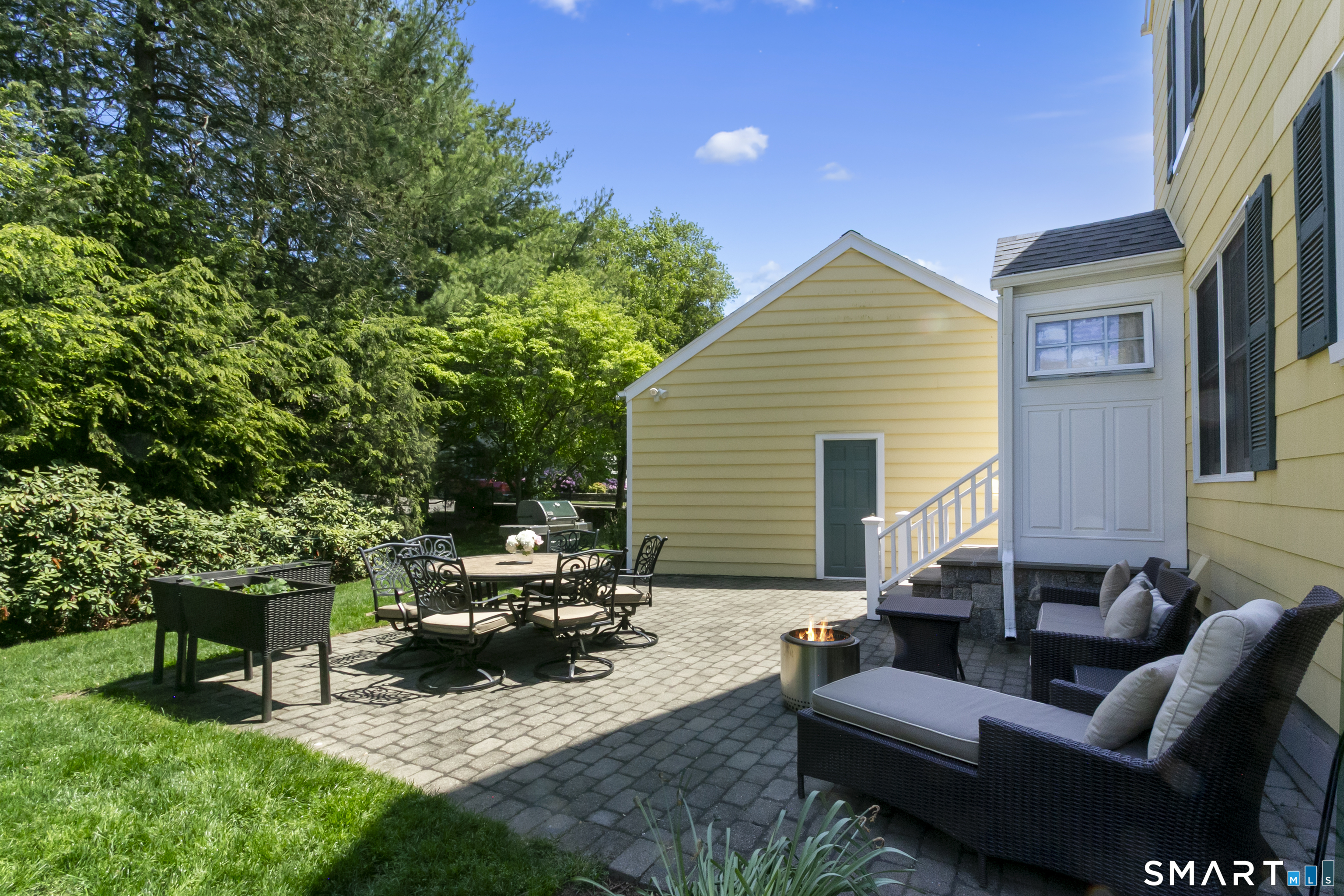 12 Sconset Drive Fairfield CT 06824