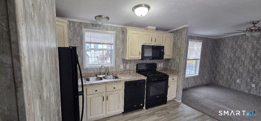 294 South Main Street East Windsor CT 06088