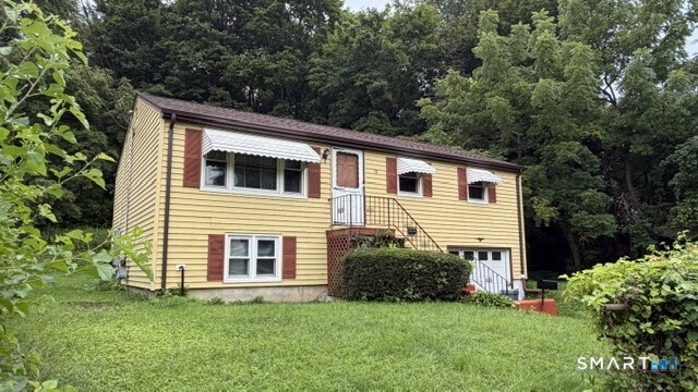 18 Hillside Street Danbury CT 06810