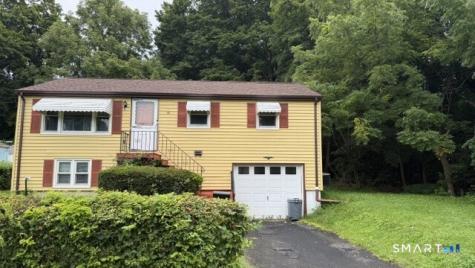 18 Hillside Street Danbury CT 06810