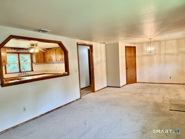 18 Hillside Street Danbury CT 06810