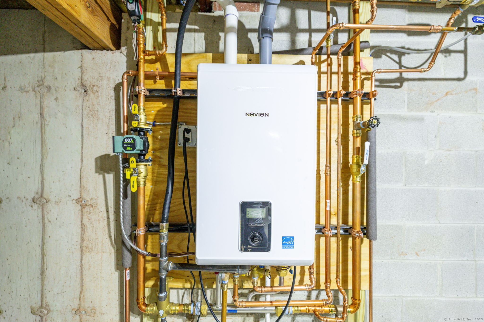 71 Woodberry Hill Drive Southington CT 06489