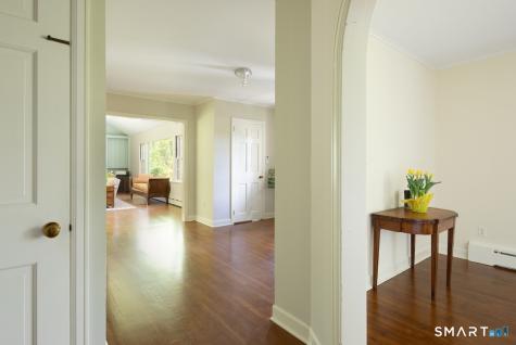 22 Robin Hill Lane Salisbury CT 06039